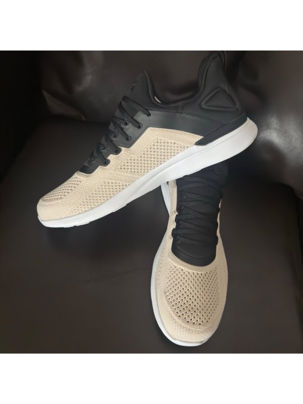 APL Techloom Tracer Mens Running Shoes Beige & Black Size 14 lightweight NWOB - Picture 3 of 11